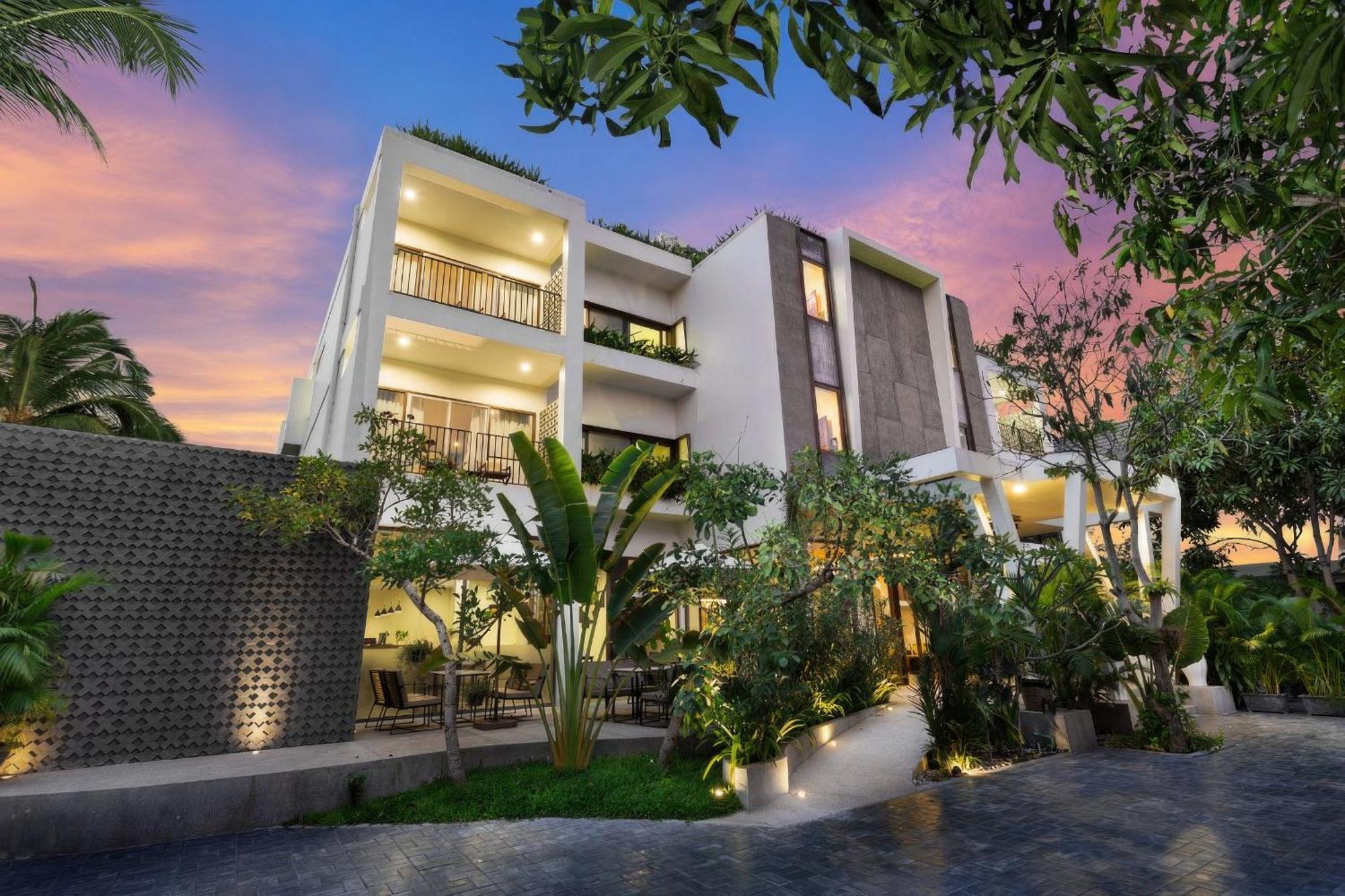 The Calm Oasis Hotel เสียมราฐ ภายนอก รูปภาพ